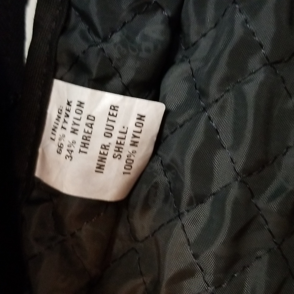 Vanson Black Triple Closure adjustable Quilted Vest Size 42 - Picture 13 of 13